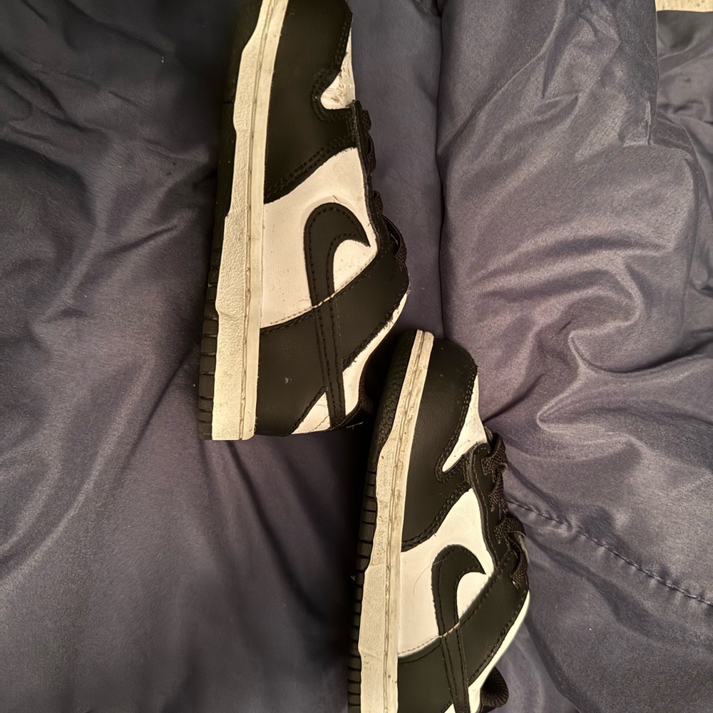Nike Black and White Athletic Shoes